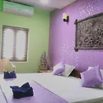 Goroomgo Basera Inn Puri Near Sea Beach