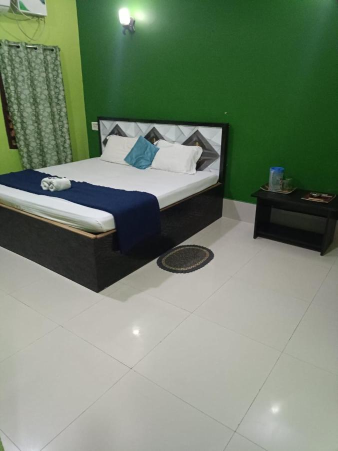 Hotel Goroomgo Basera Near Sea Puri