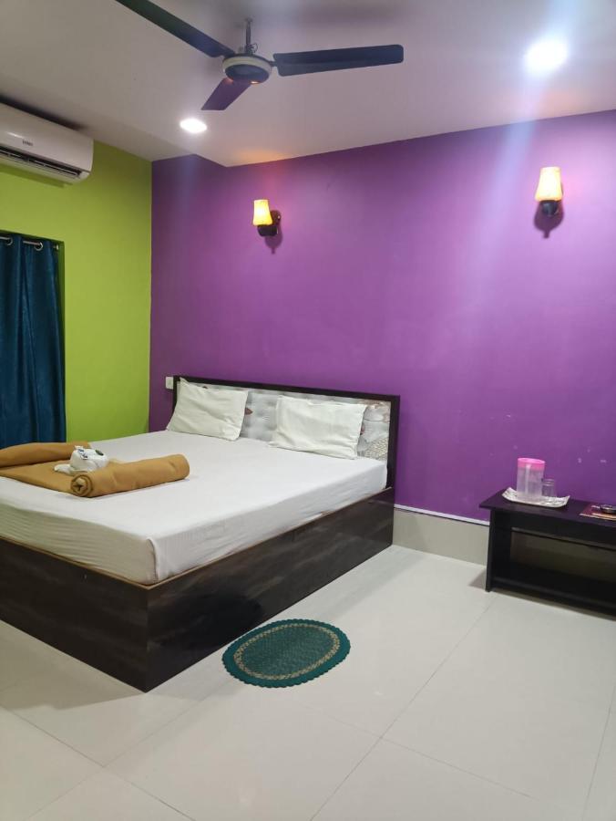 Hotel Goroomgo Basera Near Sea
